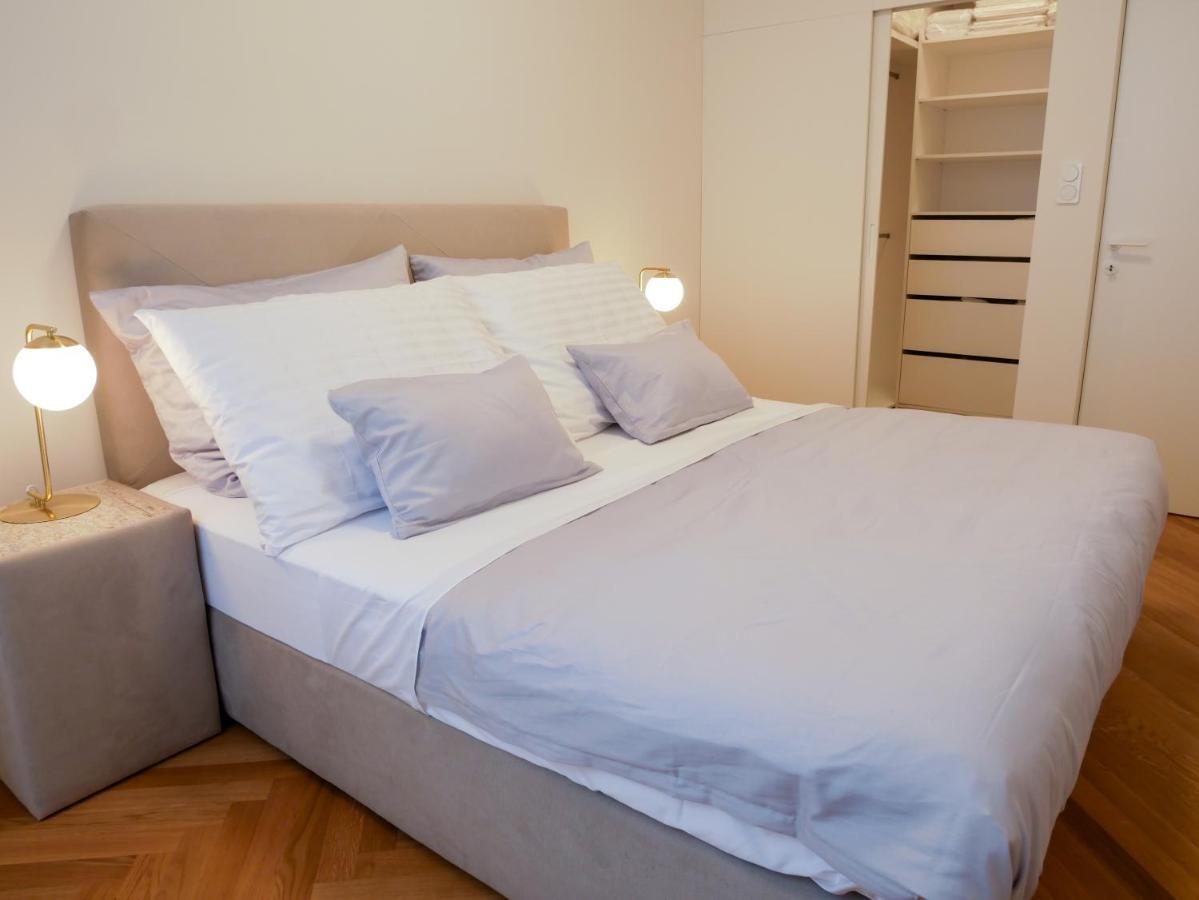 Laurinska 1 Apartments Братислава Экстерьер фото