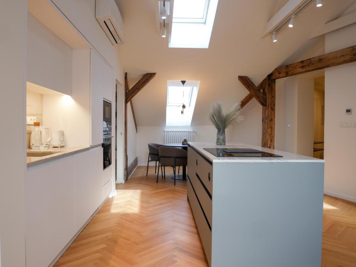 Laurinska 1 Apartments Братислава Экстерьер фото
