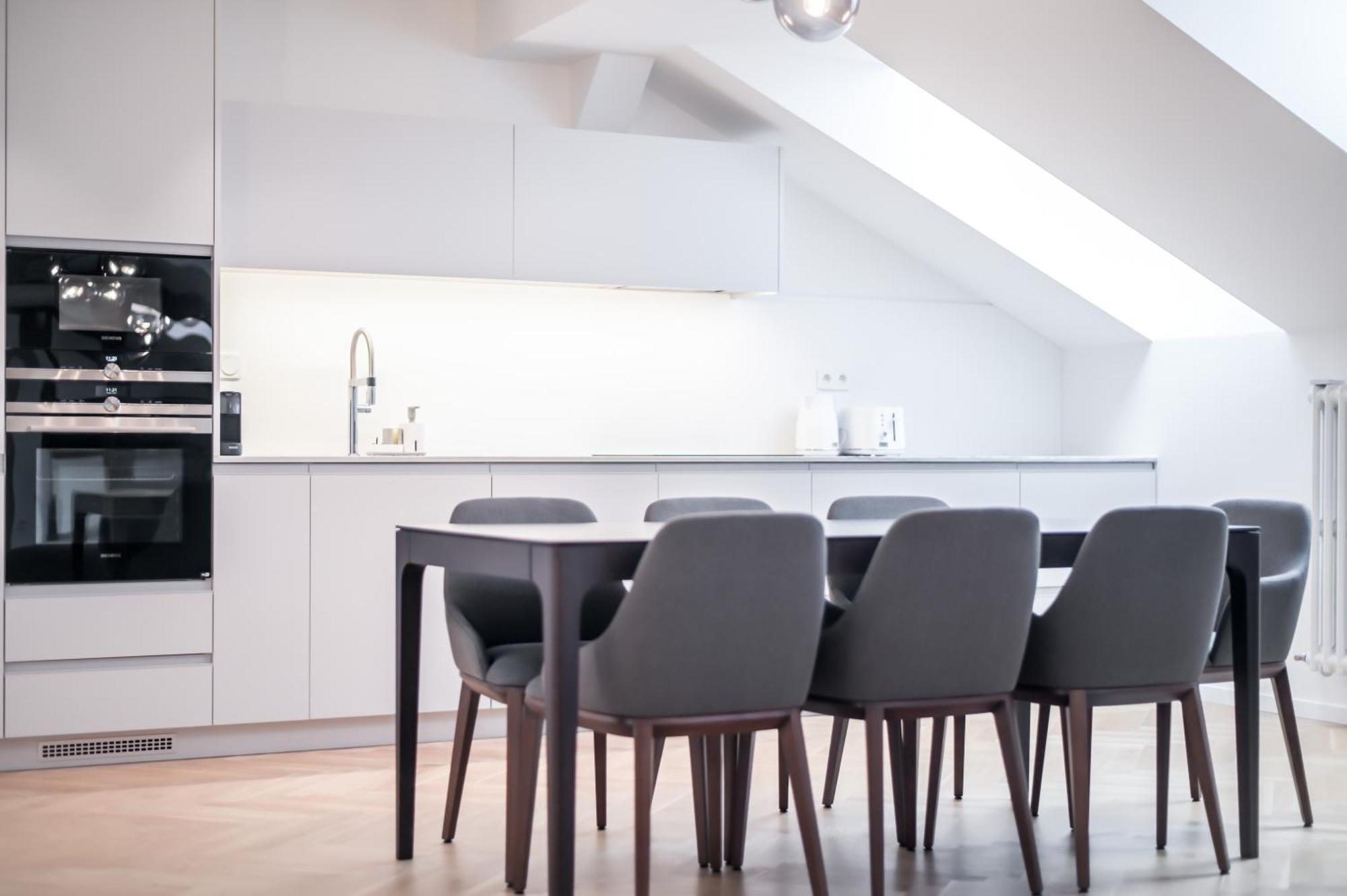 Laurinska 1 Apartments Братислава Экстерьер фото