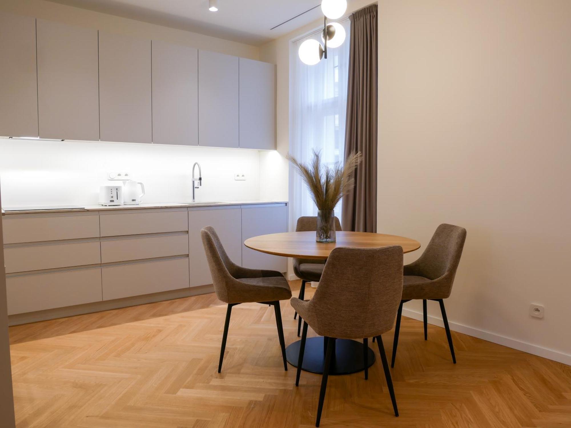 Laurinska 1 Apartments Братислава Экстерьер фото